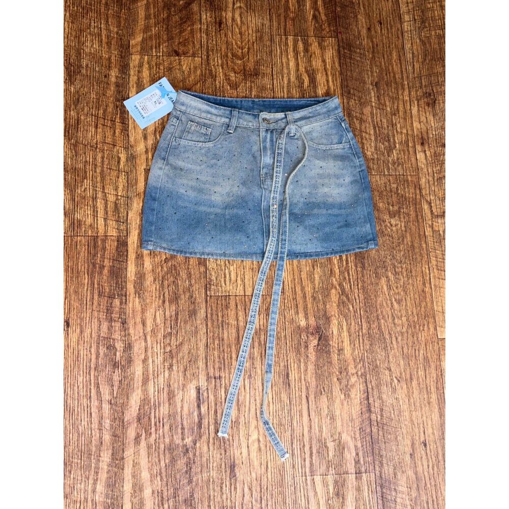 Fashion Jeans Light Wash Denim Mini Skirt Rhinestone Tie Detail